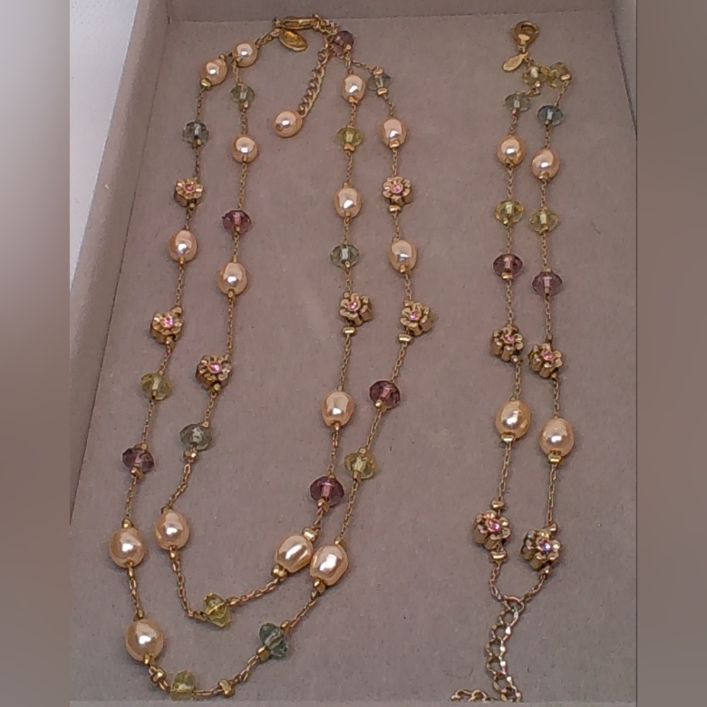 Elegant Gold and Pink Beaded Necklace Set